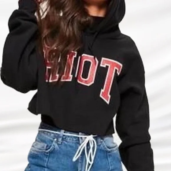 MISSGUIDED Women's Graphic Crop Hoodie in Black/Red│Size Small/Medium - Picture 1 of 17